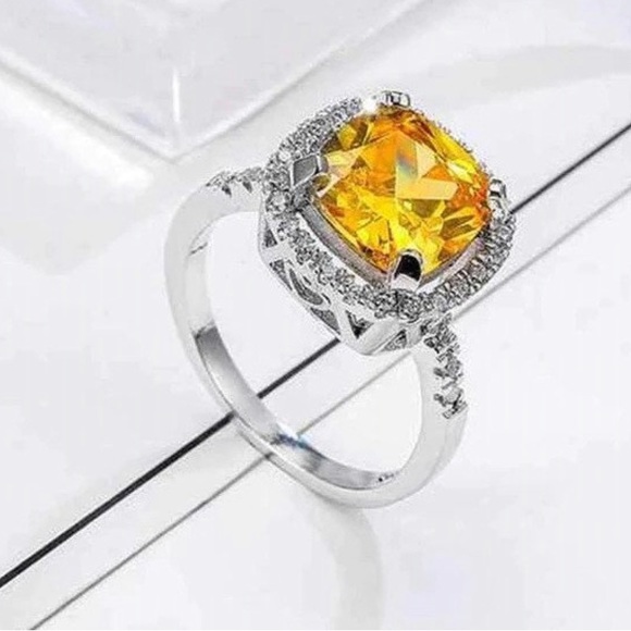 Yellow Cushion Stone Ring - Picture 2 of 4
